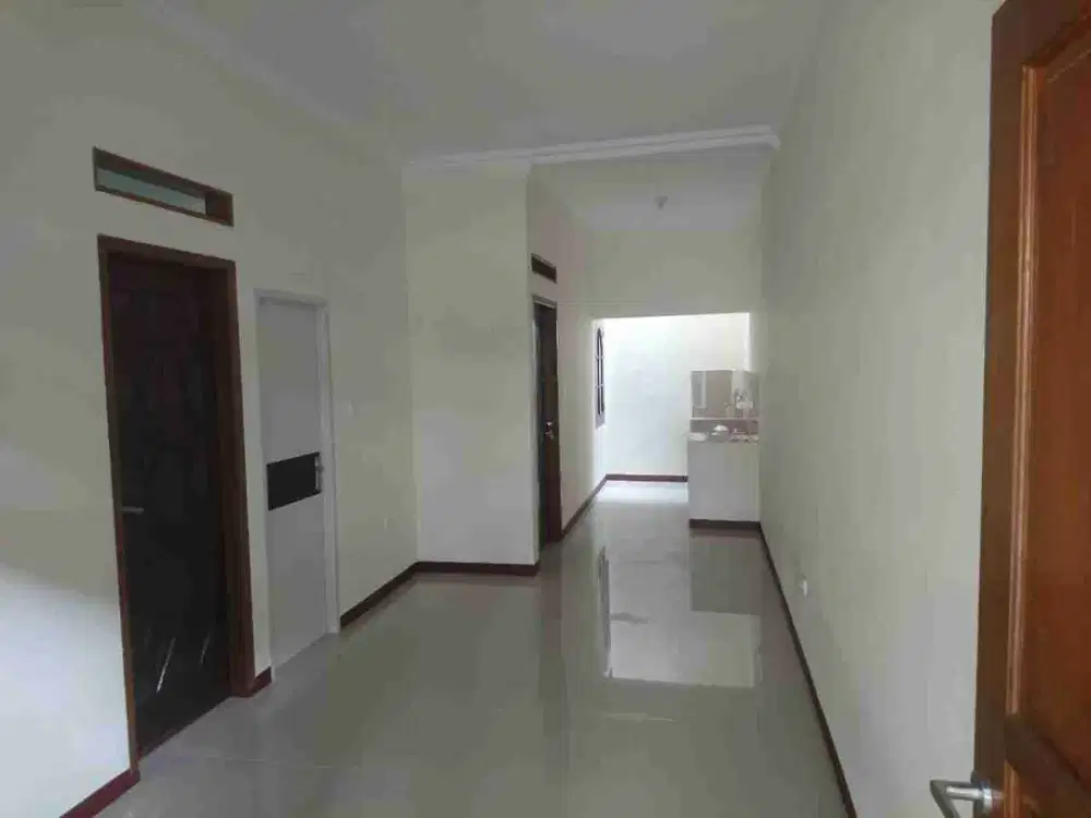 Rumah rapih siap huni daerah Cengkareng Jakarta Barat