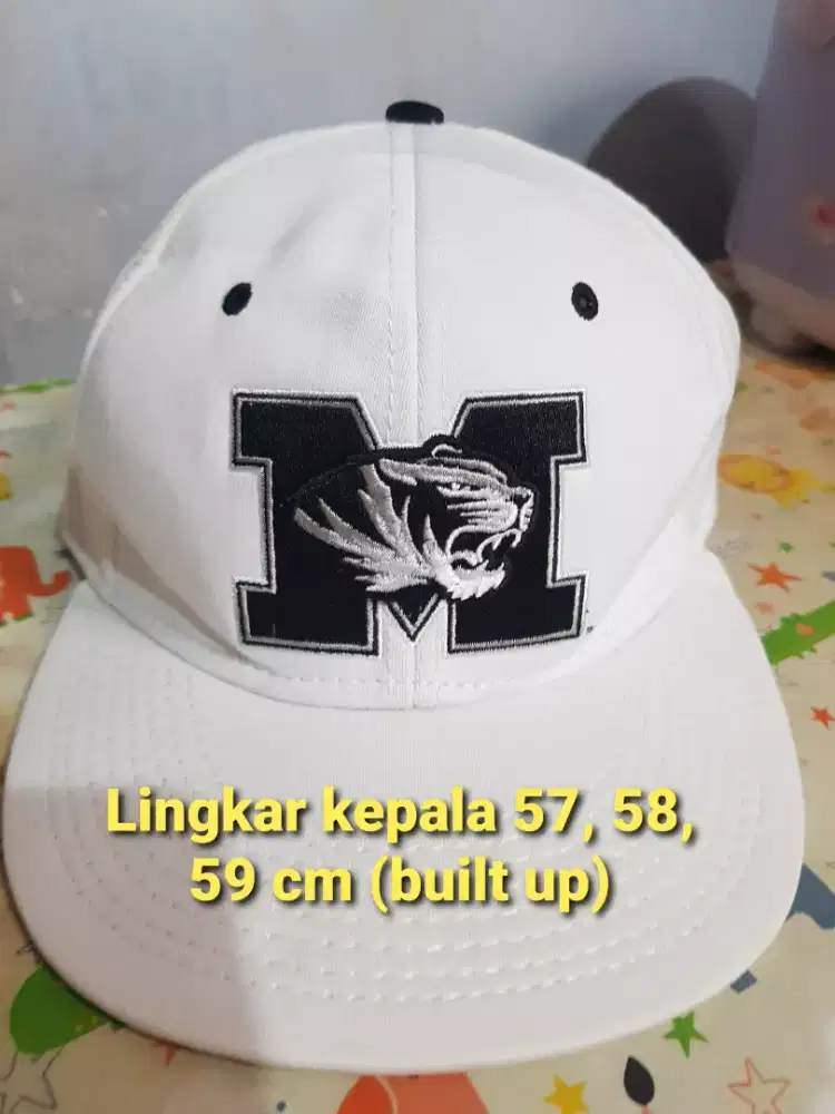 Topi (paketan 4 topi)