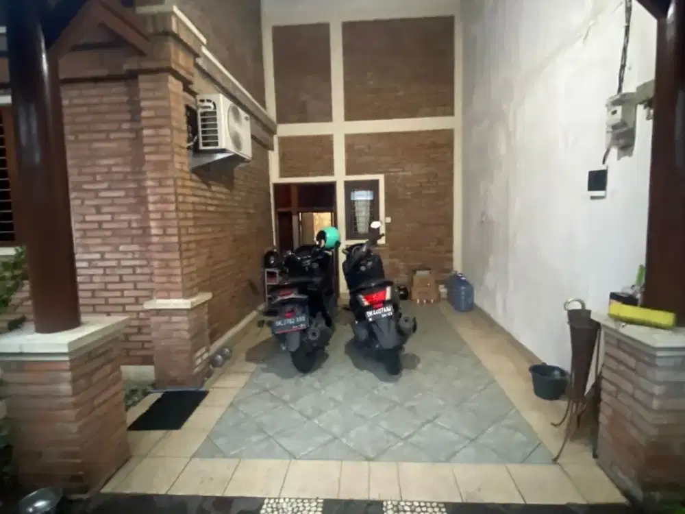 JUAL RUMAH NYAMAN SESETAN