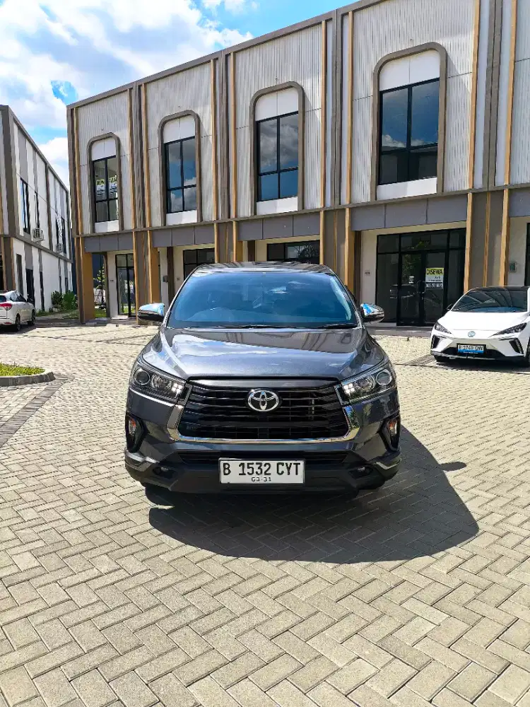 TOYOTA VENTURER 2.0AT BENSIN 2021