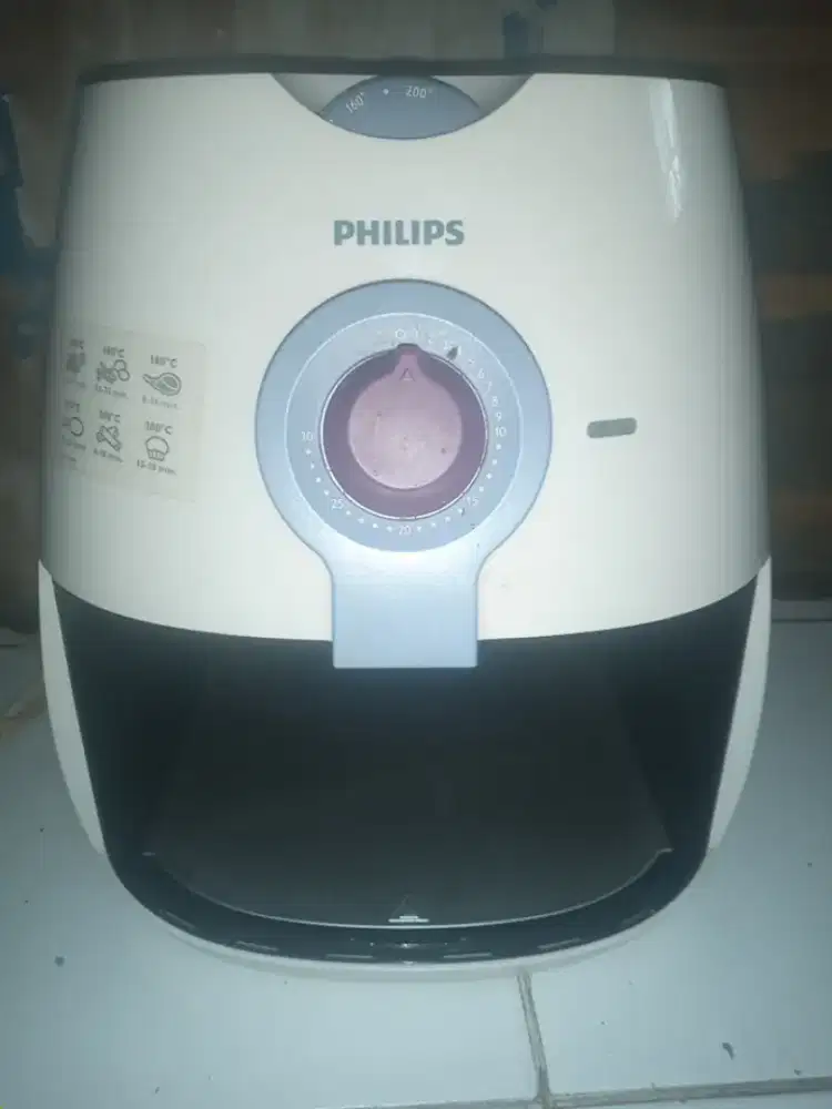Air friyer pihilips seqen HD 9220