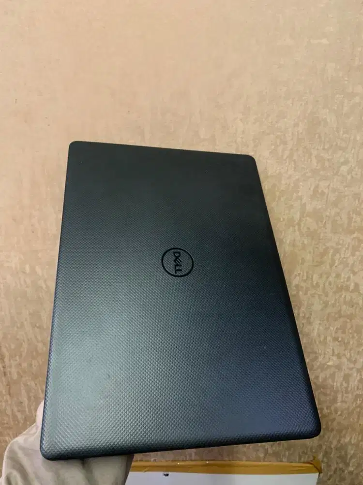 Dell vostro 3490 core i5 gen 10