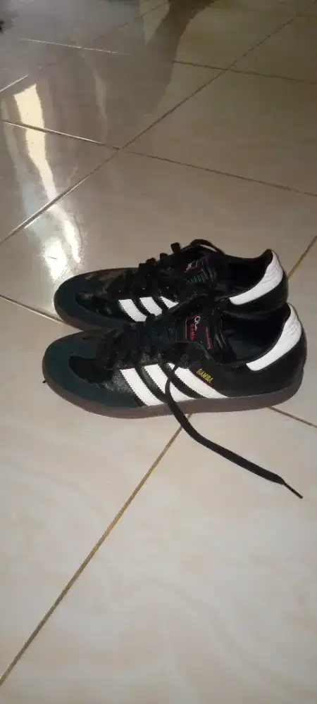 Jual cepat aja Adidas samba ORI pemakaian dua kali