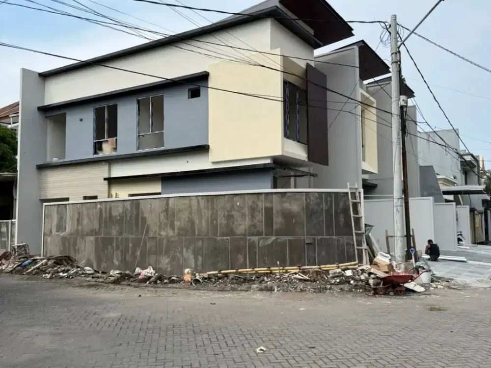 Rumah Baru Hook Dijual di Perumahan Araya 2 Surabaya