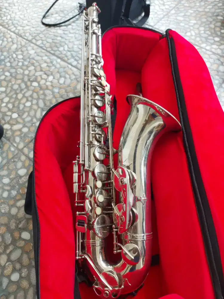 Saxophone tenor weril master