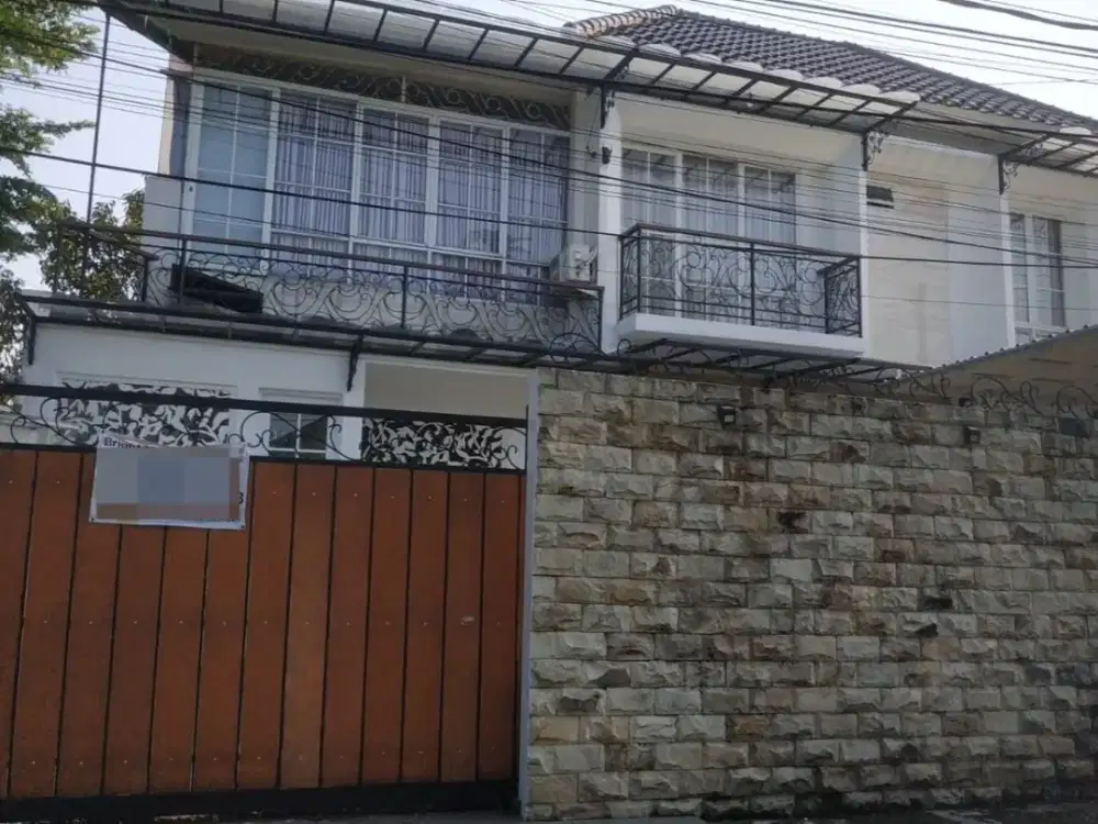Di Jual Rumah Strategis di Depok