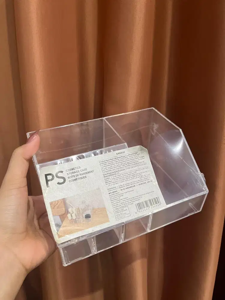 Miniso Cosmetic Storage