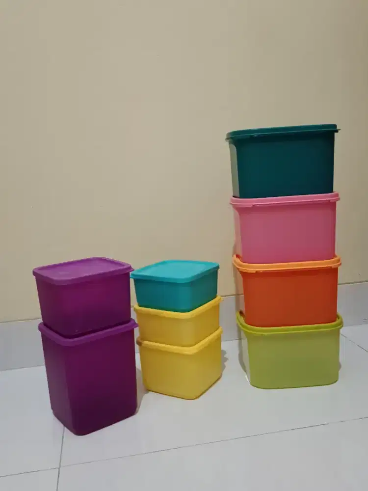 Toples Tupperware ori