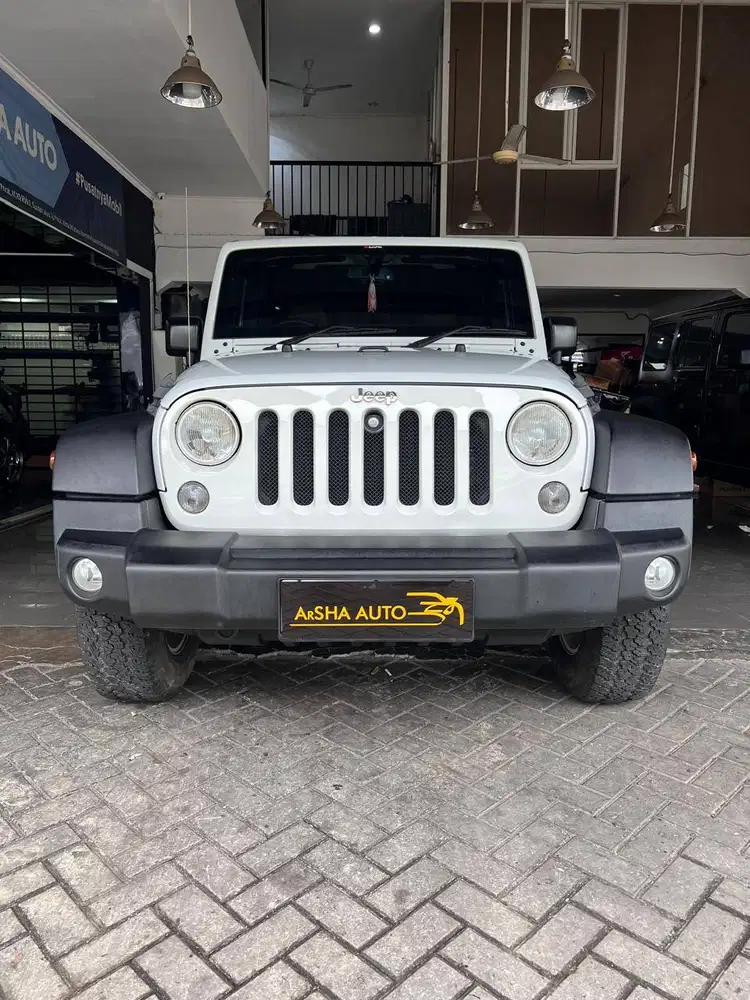 Jeep Wrangler Rubicon JK 4 Door 3.0 AT 2015