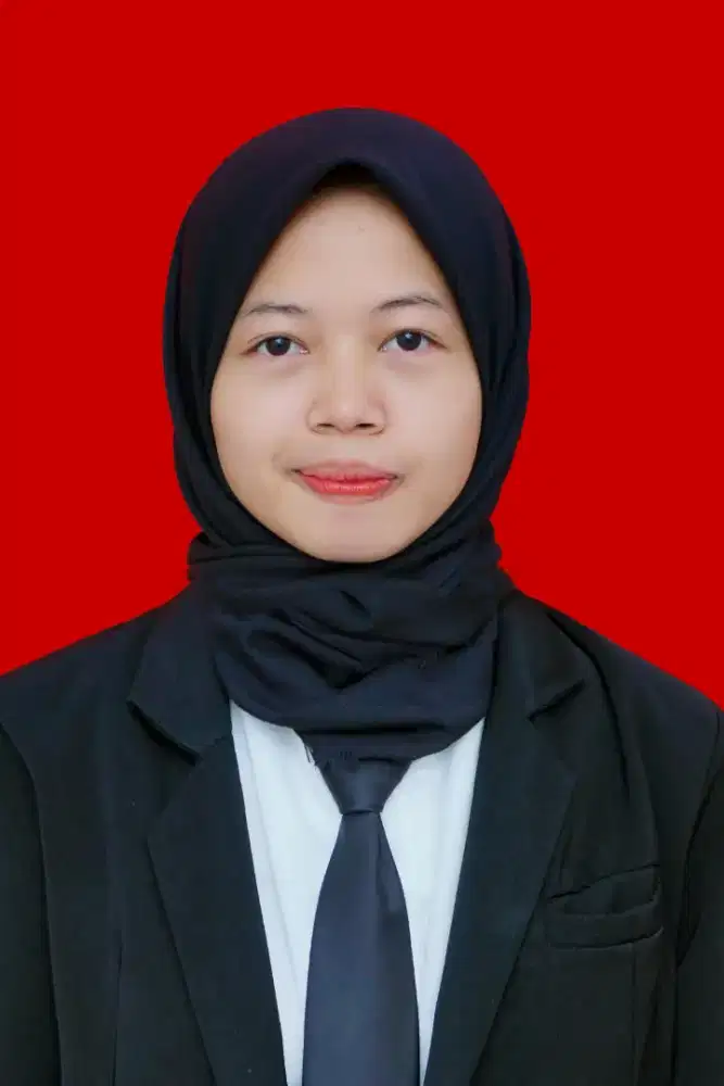 Sedang mencari pekerjaan di bidang agama,.