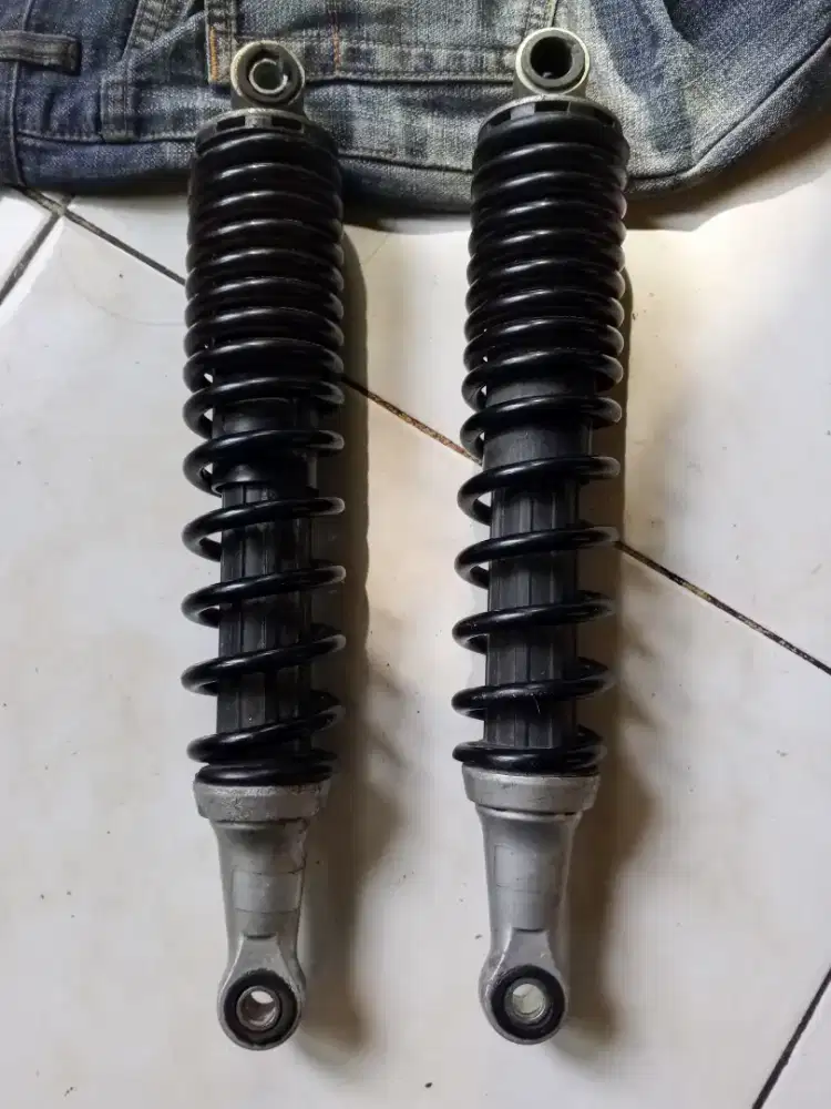 Shock Shokbreaker Sok Honda Blade new Original Copotan Bagus