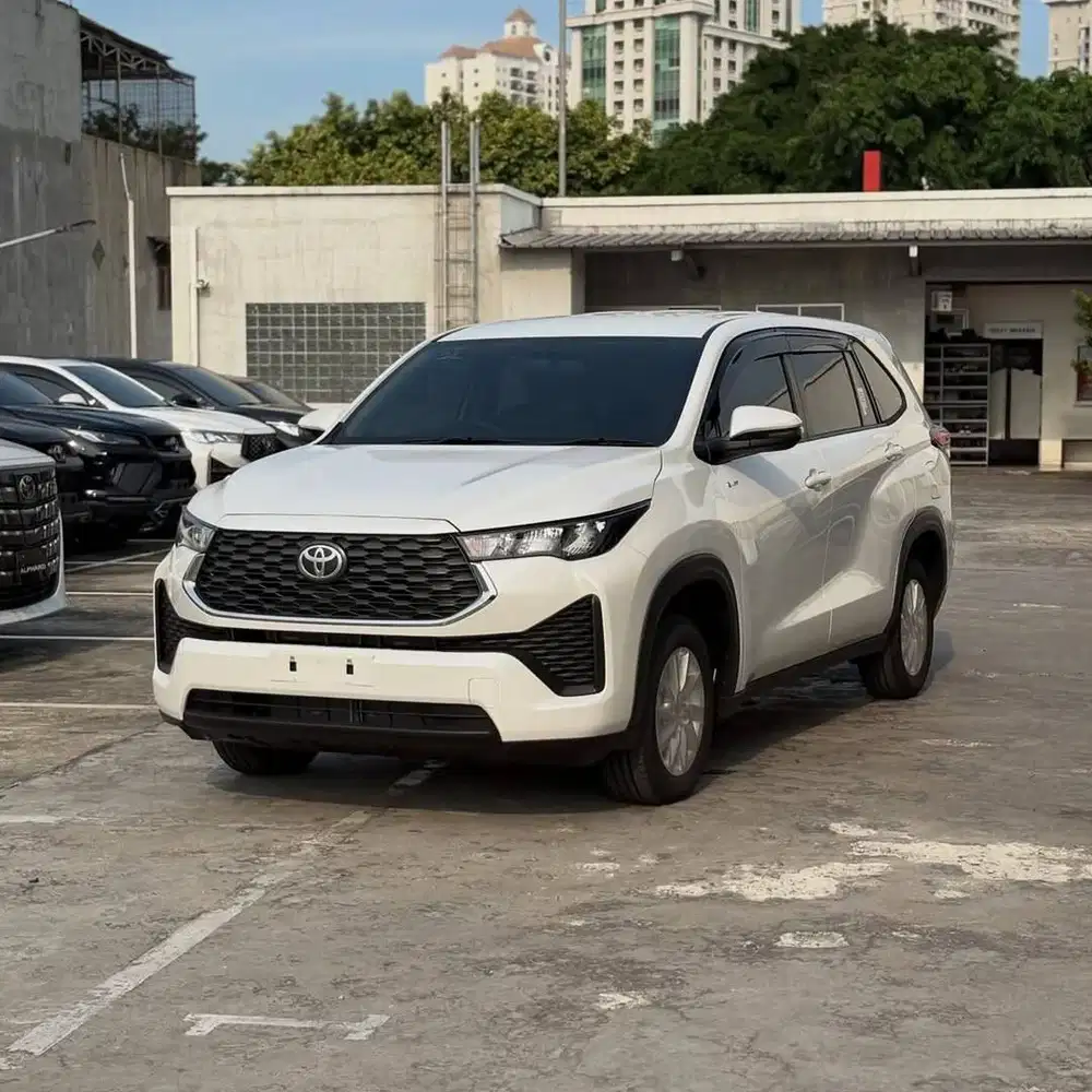 [Mobil Baru] Innova  Zenix Hybrid