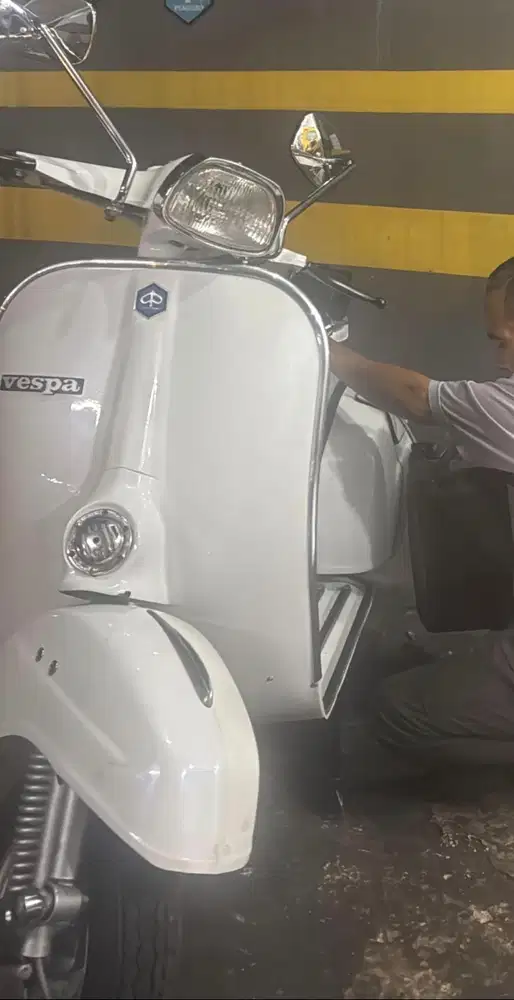 Vespa super 1975 istimewa