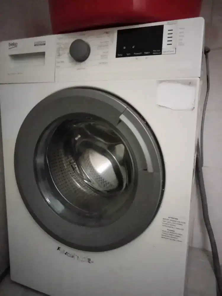 Mesin cuci Beko pengering 7kg seperti baru