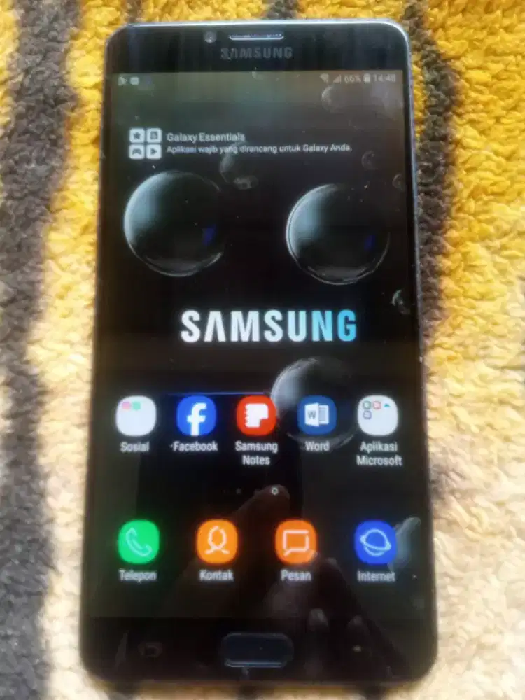 SamsungC710F-NFC,Ram4/32,BatreBaik,DualKameraBelakangDepan+FlashJernih