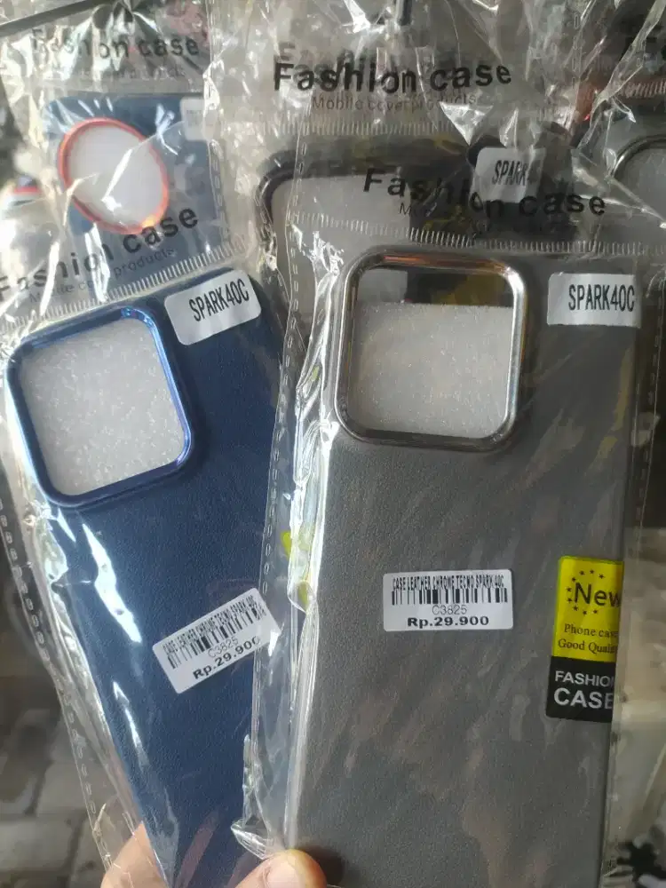 CASE LEATHER CHROME TECNO SPARK 40C