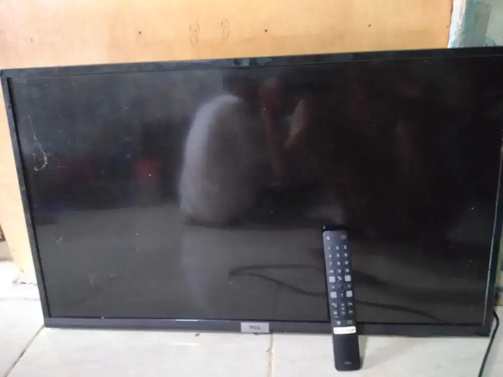 Televisi LED TCL 32A3 smart digital