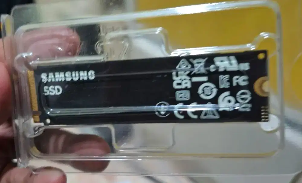 SSD SAMSUNG GEN 4 256 GB