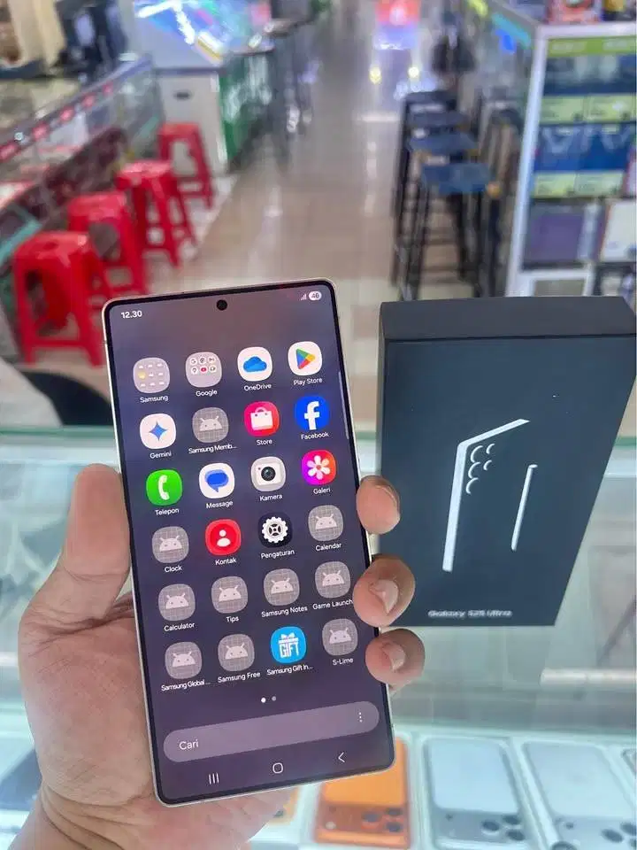 Samsung S25 Ultra 12/256 GB Ex Sein Jossjiss