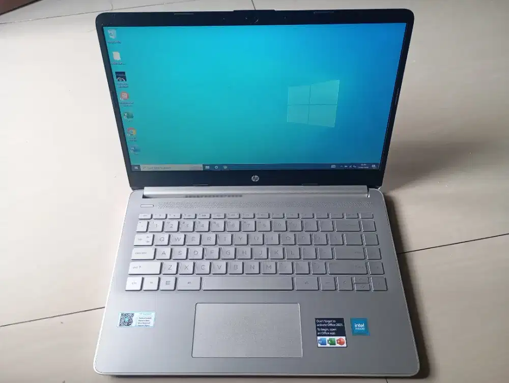 HP 14s Intel n4500 ram8gb ssd512gb 14inch mulus