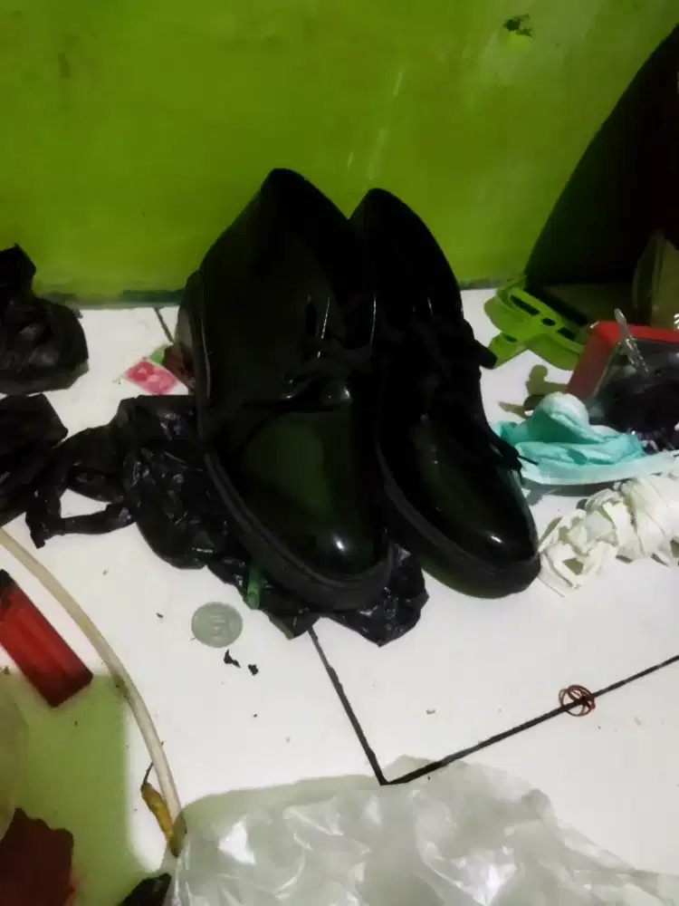 D jual sepatu pdh ukuran 41 msh baru blm prnah pakai,edisi sdh pensiun