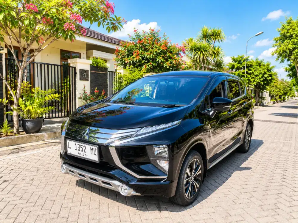 Xpander Sport 2019 Matic Hitam