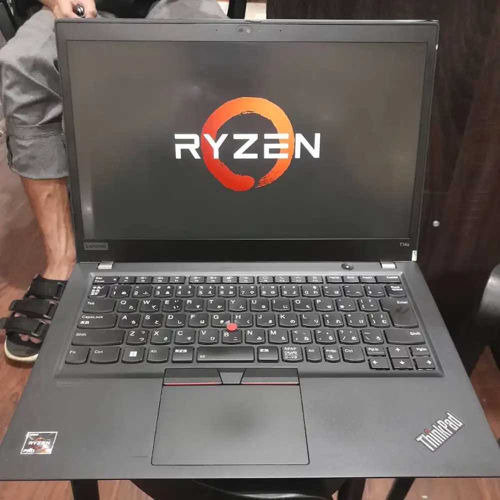 Lenovo Thinkpad T14s AMD Ryzen 5 PRO RAM 16GB SSD 256GB 14 INCH Murah