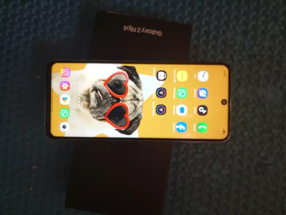 Samsung Flip 5. 8/256 lavender fast sale