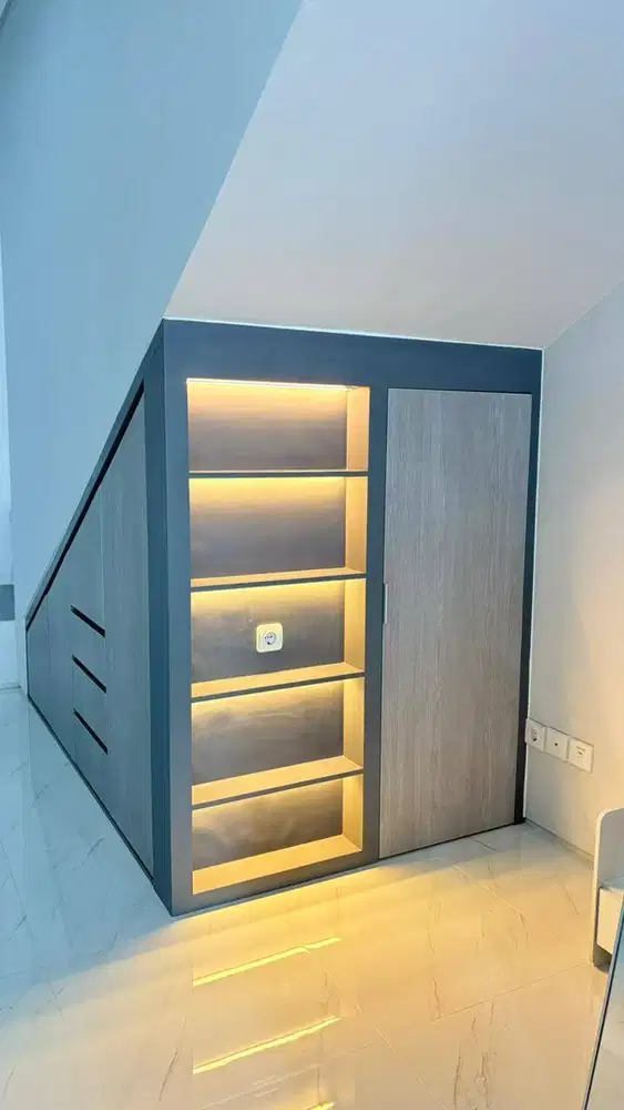 Kabinet Bawah Tangga Custom by Empat Kaki Interior