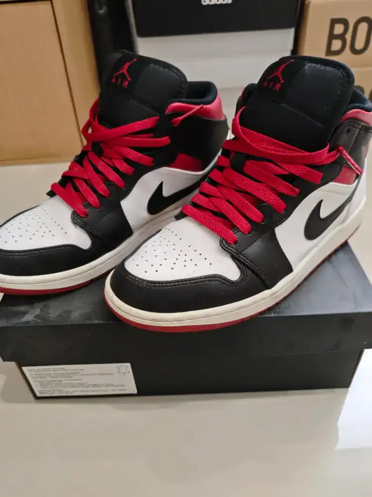 Air Jordan Mid Gym Red Original uk 41 (26cm)