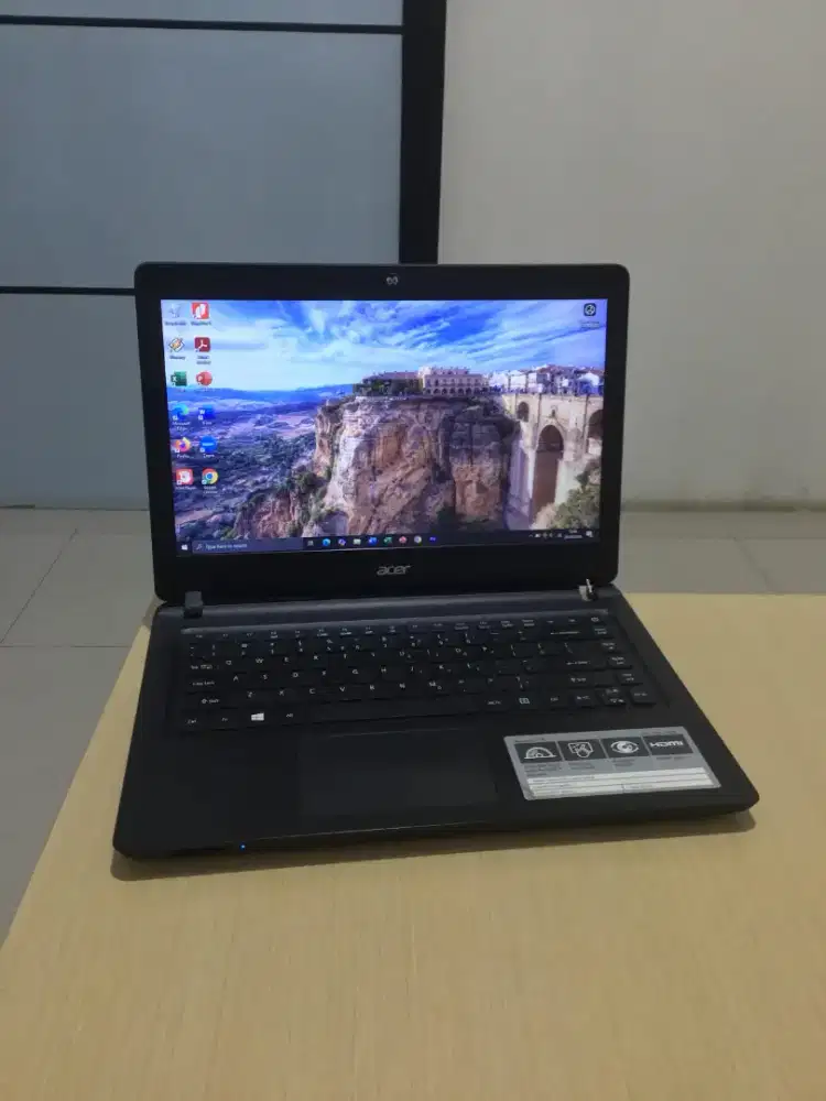 Acer aspire ES 14 120GB mulus