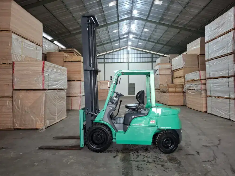 Forklift Mitsubishi 3 Ton,Tiang 6 Meter,Manual,Mesin S4S,Tahun 2019
