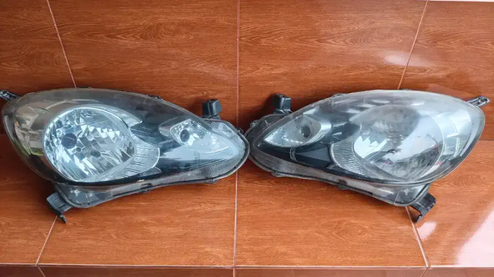 Headlamp Lampu Honda Mobillio 2014-2016