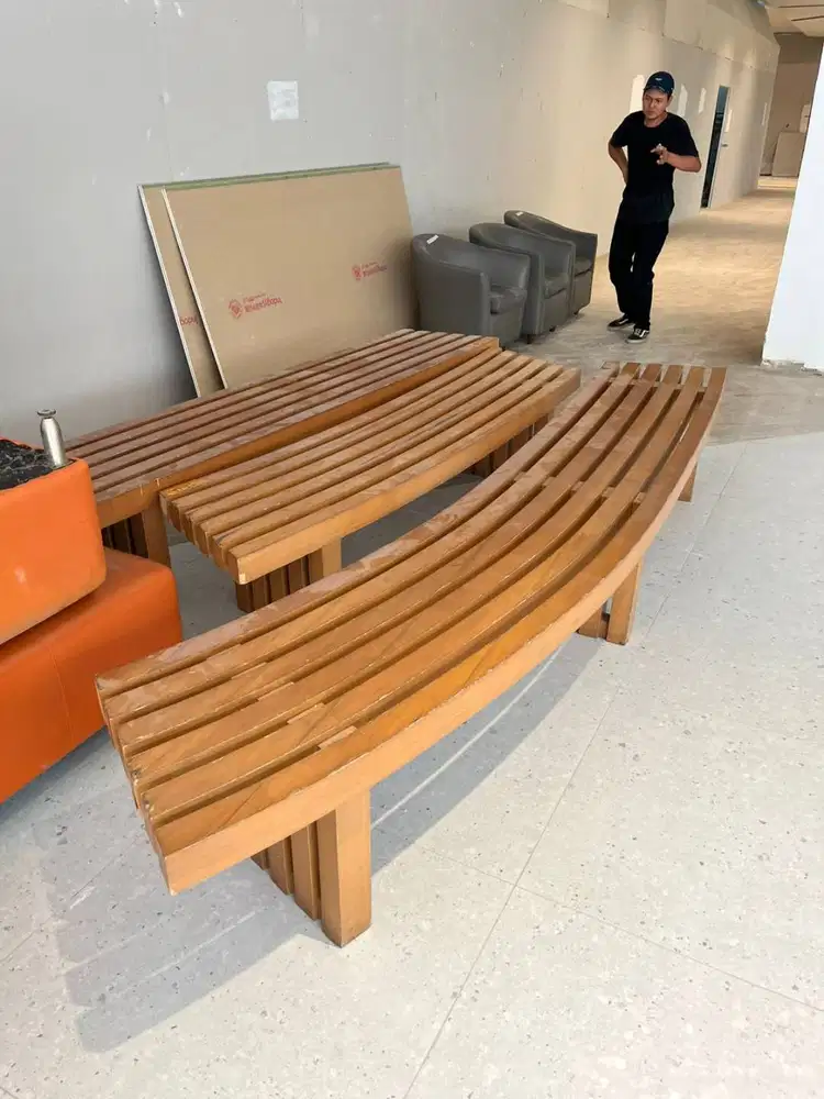 Dijual Bangku Kayu Panjang/ Bangku Taman-Teras Kayu Panjang
