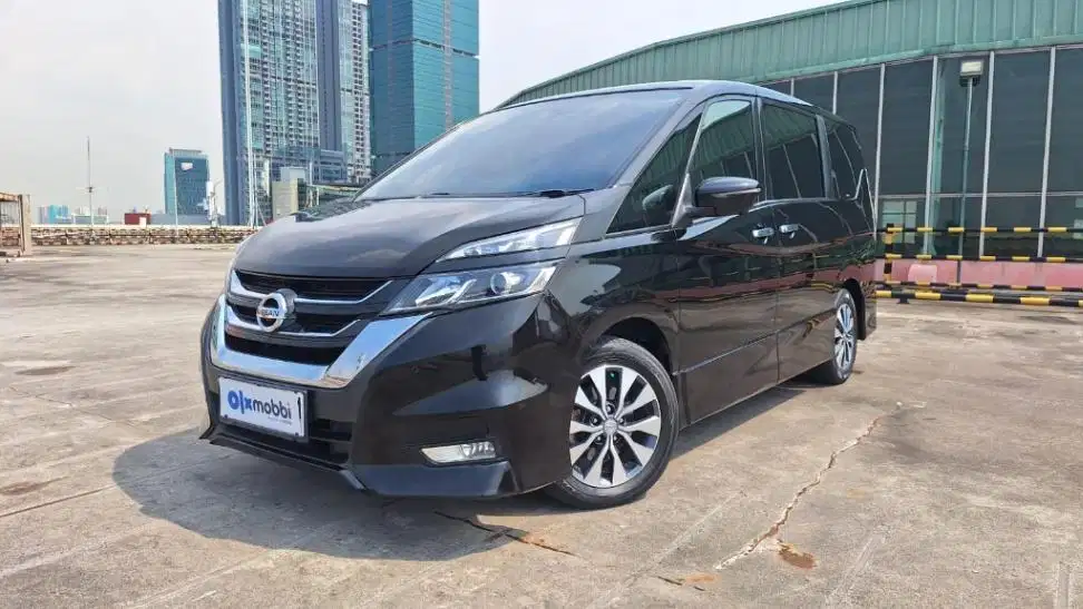 Nissan Serena 2.0 Highway Star Bensin-AT 2019