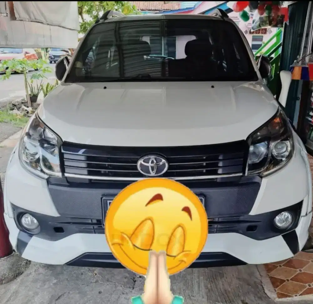 Toyota rush 2013 matic bensin