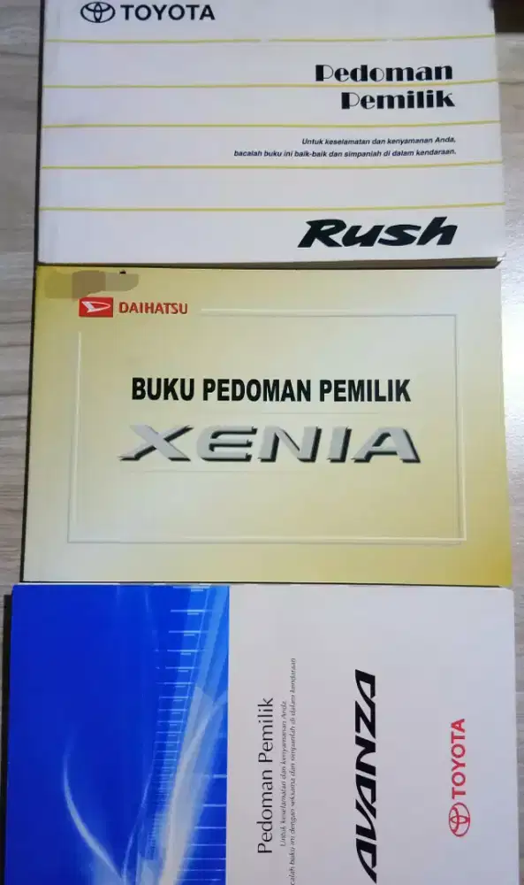 BUKU PEDOMAN PEMILIK MOBIL AVANZA RUSH XENIA