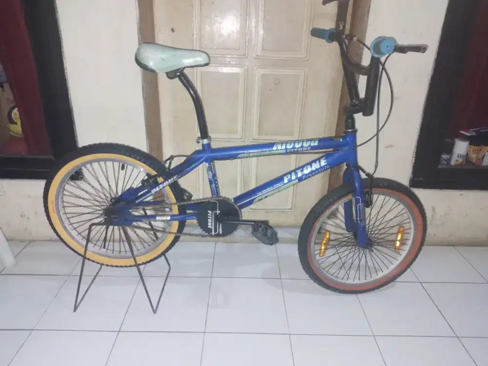 Sepeda bmx 20 aleoca pitone