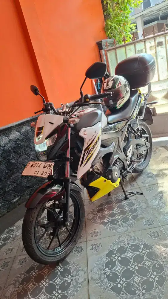 SUZUKI GSX BANDIT 150 (Harga NET 12, Bonus Helm Fullface)