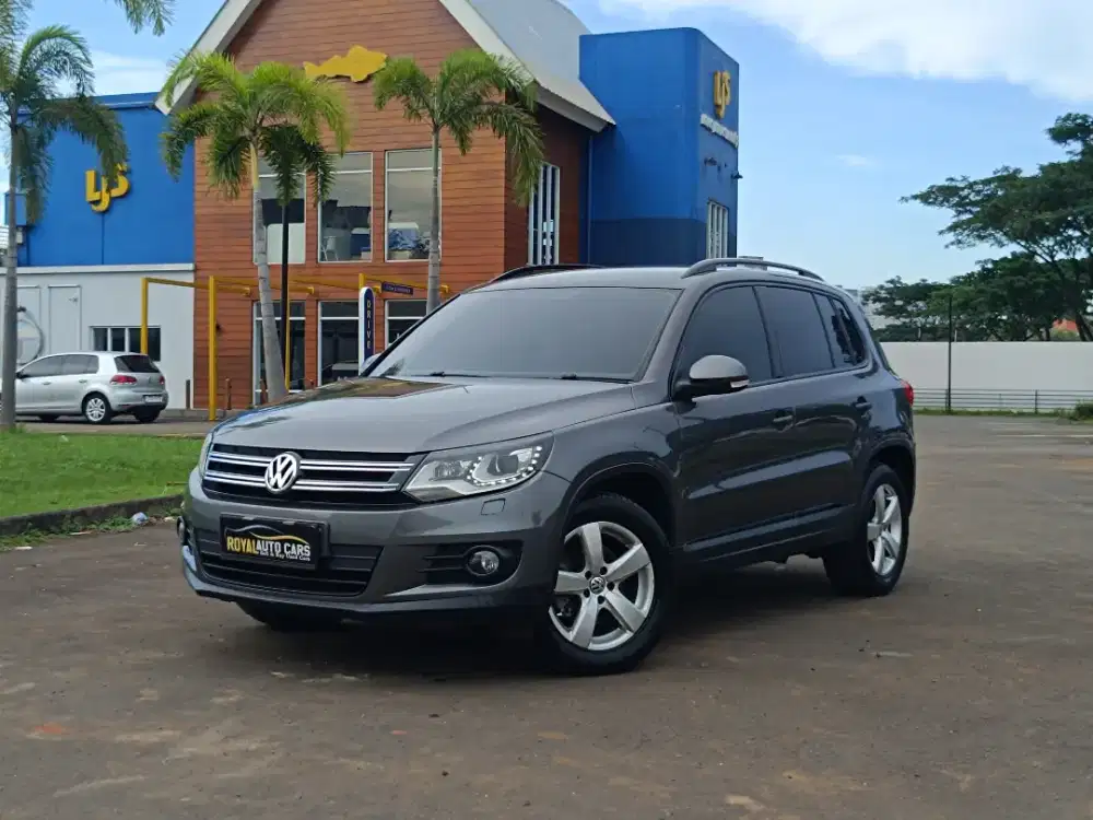 VW TIGUAN TSI HIGHLINE AT 2014 TERMURAH  !!!