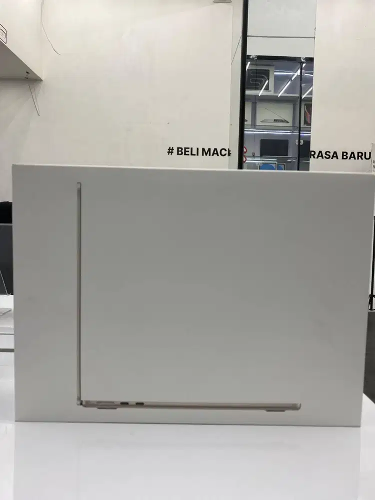 NEW MACBOOK AIR 2026 M5 16/512 GB 13 STARLIGHT