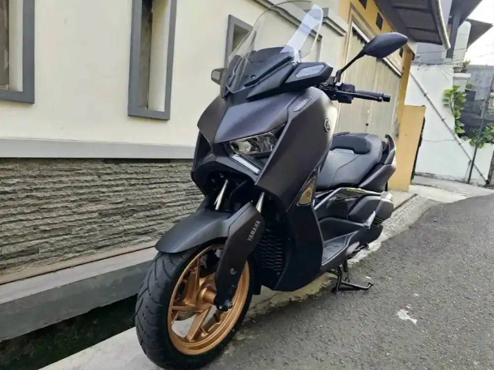 Yamaha Xmax 2025 Techmax km low jalan 1300