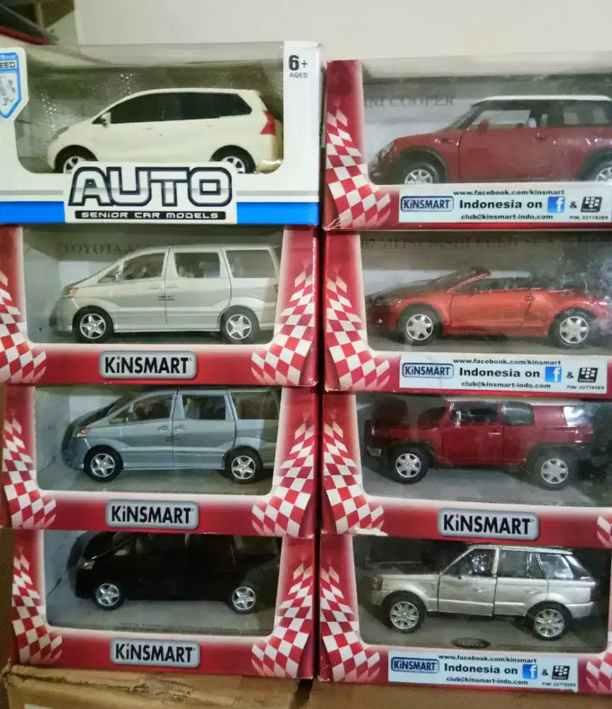 DIECAST KINSMART MOBIL
