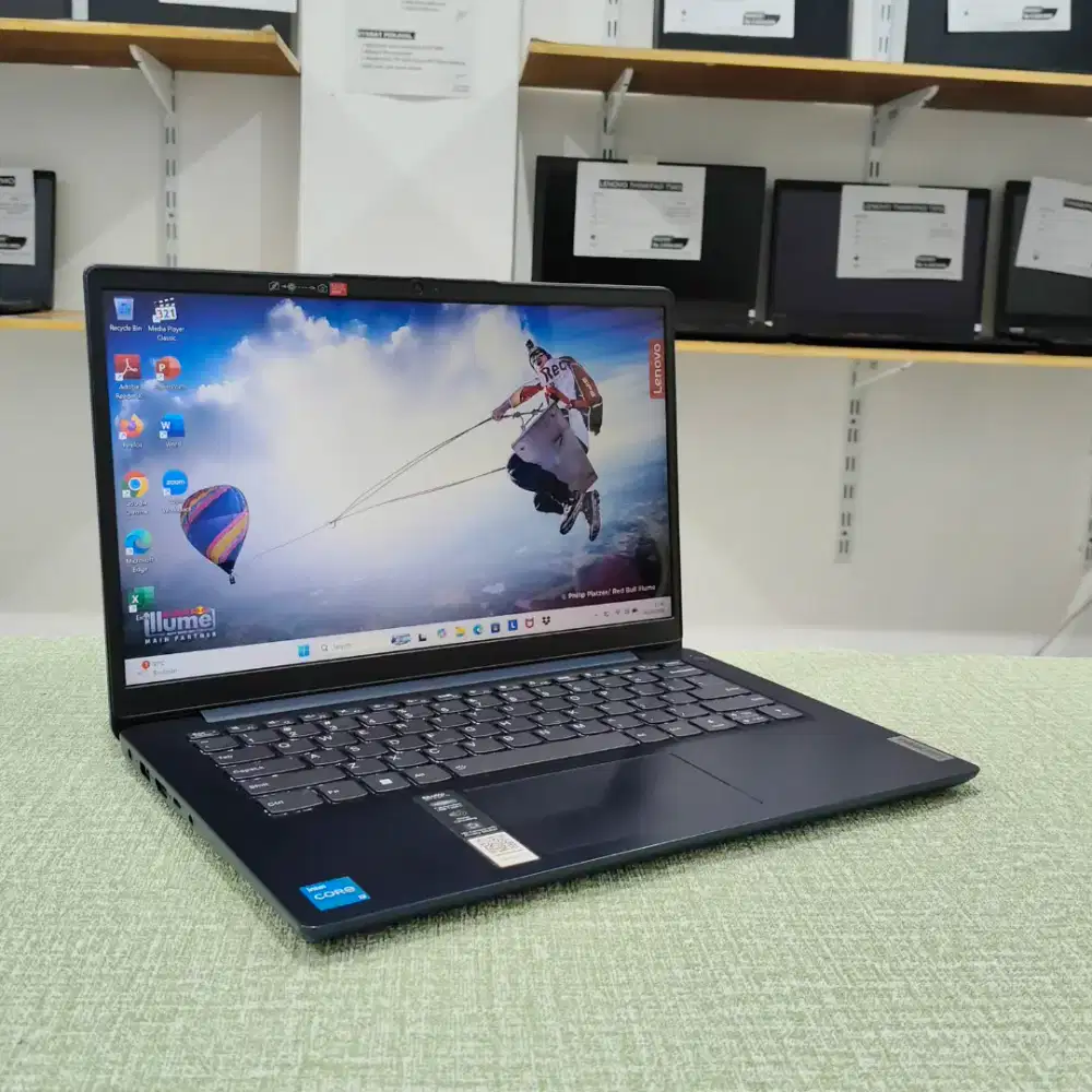 Laptop Second LENOVO IP SLIM 3 Intel Core i3-1215U (8 GB / SSD 512GB)