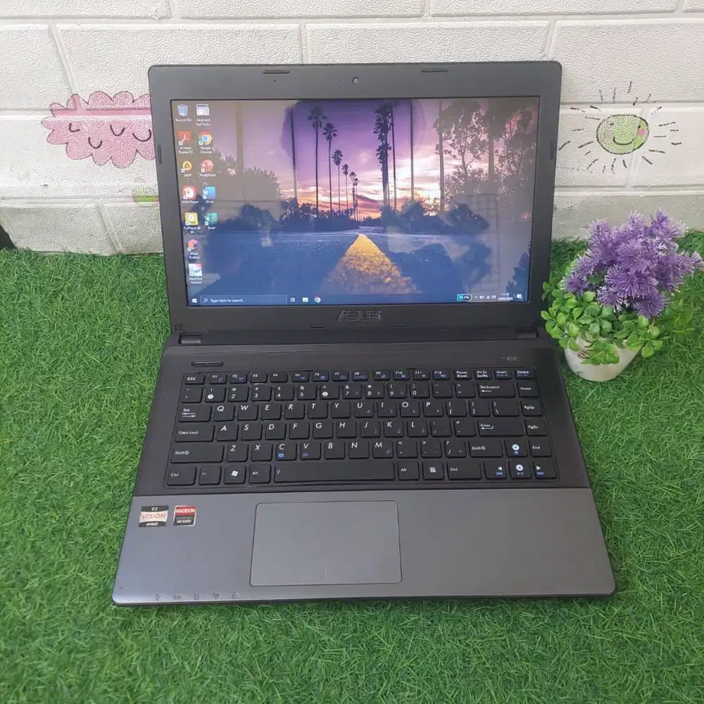 ASUS X45U AMD E-450 RAM 4GB HDD 500GB