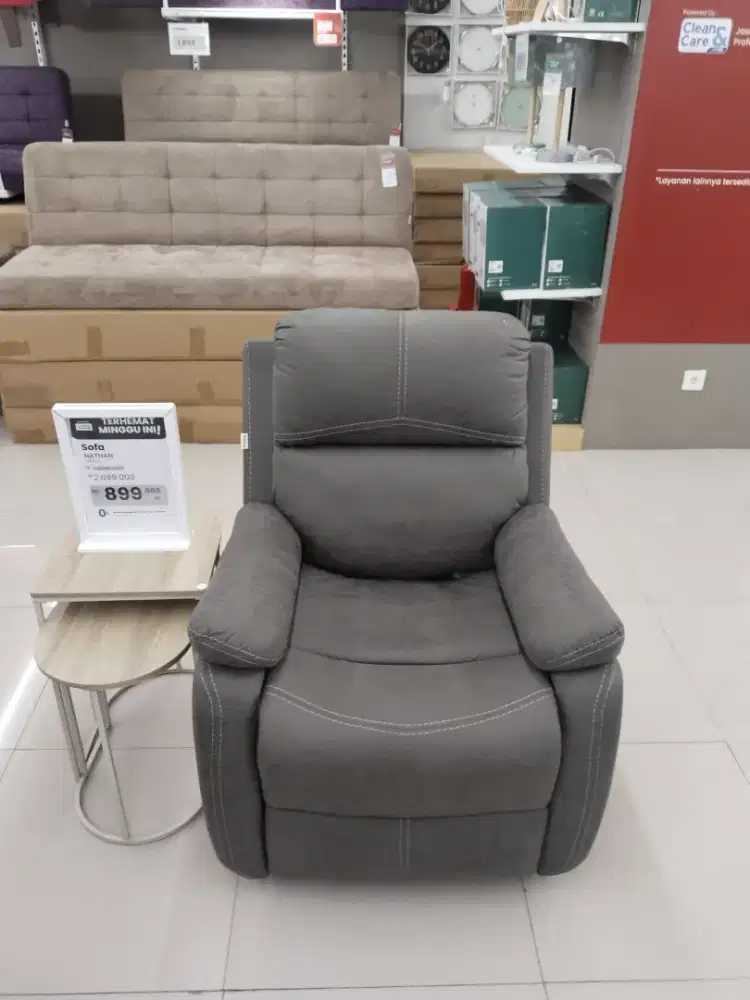Nathan sofa recliner 1s