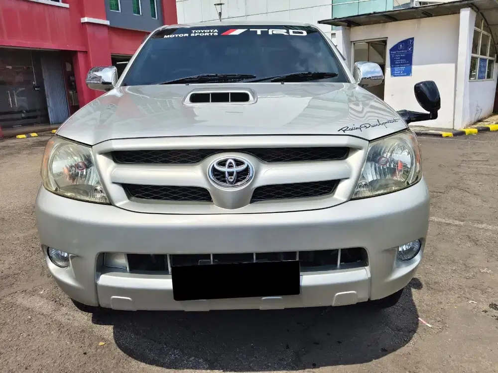 Toyota Hilux Double Cabin G 4x4 3.0 Manual 2006 Silver Mbl antikk