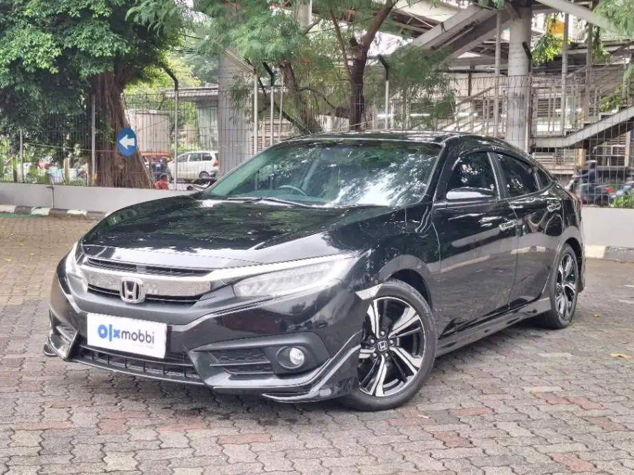 KM LOW PAJAK HIDUP HONDA CIVIC 1.5 PRESTIGE BENSIN-AT