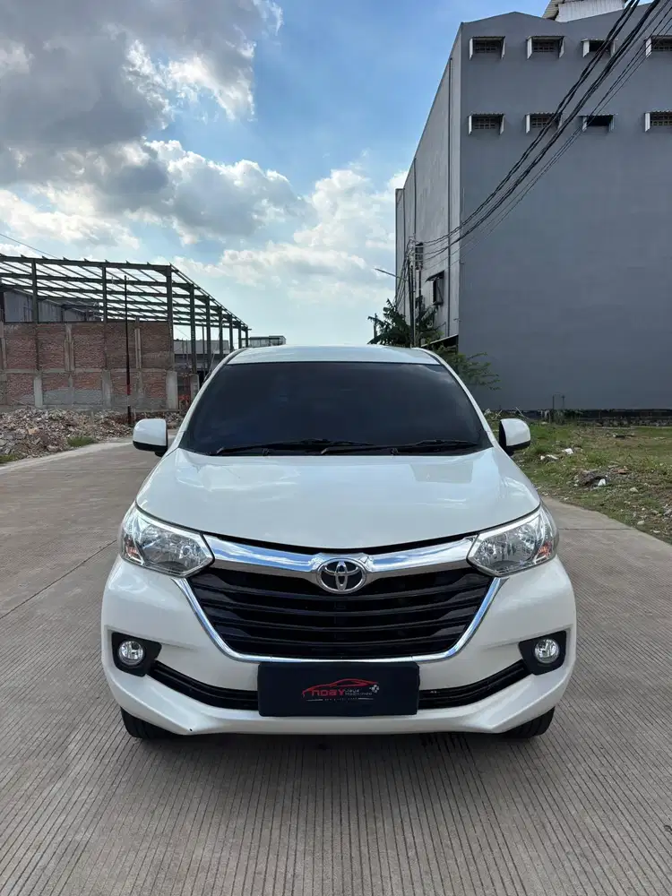 Toyota Avanza 1.3 G 2018 Automatic ( Putih Metalik )