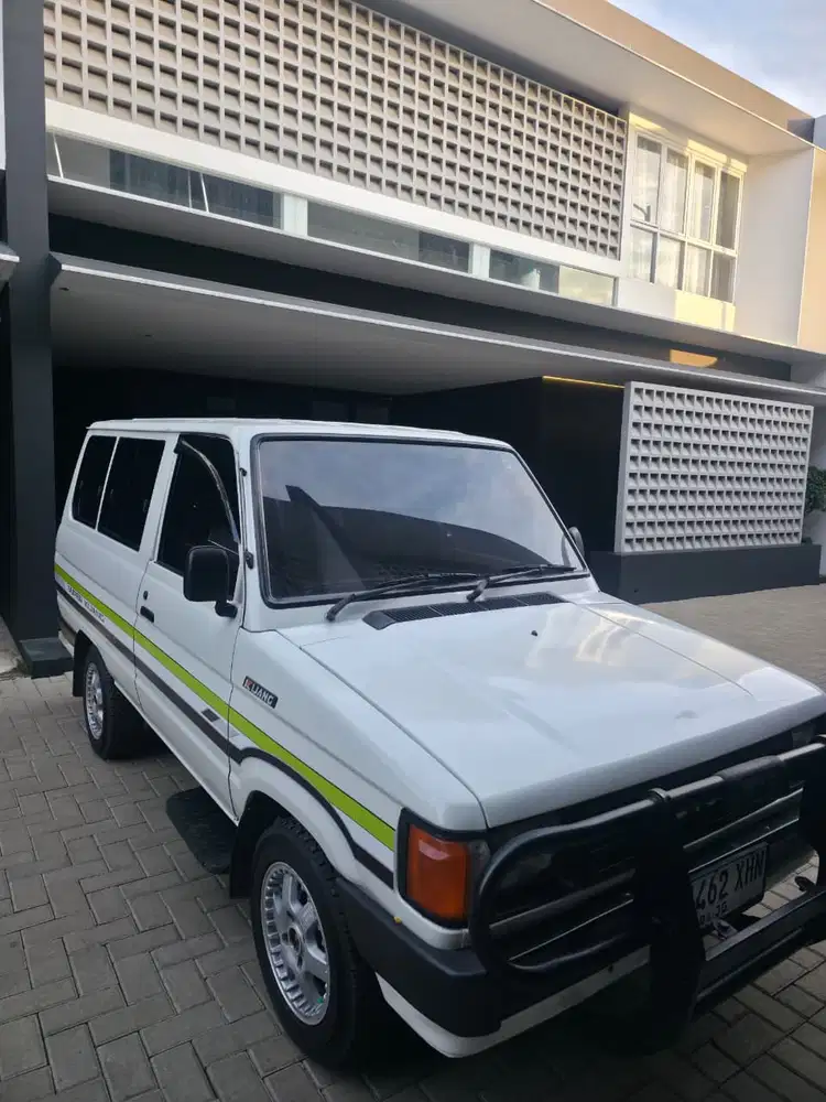 Toyota Kijang 1988 Bensin